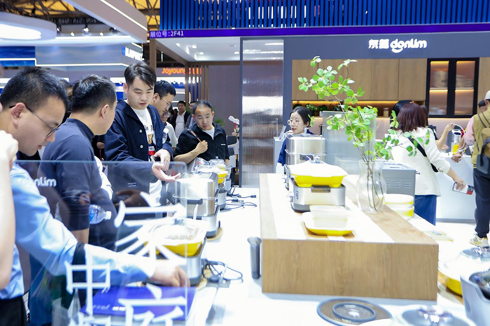 厨房小家电1xBET网址业绩分化加剧谁在逆势增长？(图3)